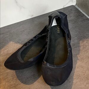 Old Navy Women's Navy Blue Ballet Flats